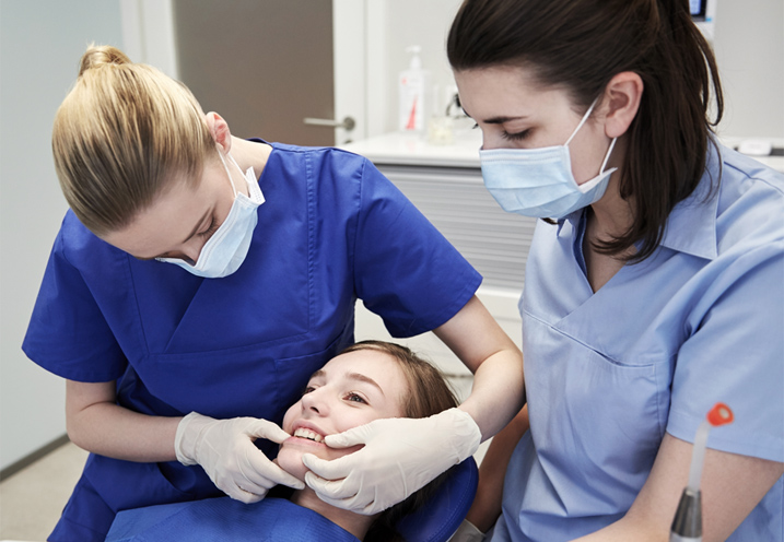 둘로스텍 치과 치료2